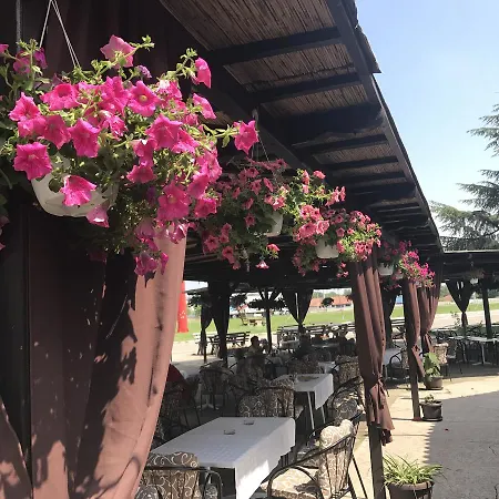 Motel Stari Hrast Markovac