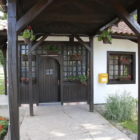 Stari Hrast Markovac