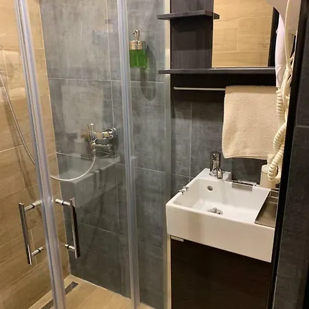 Motel Stari Hrast