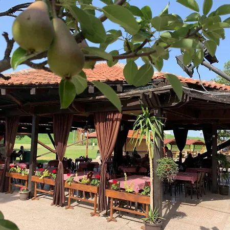 Stari Hrast Motel