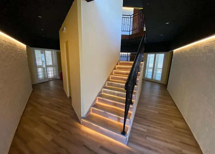 Stari Hrast 3* Markovac