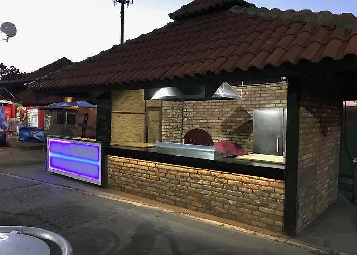 Stari Hrast 3* Markovac