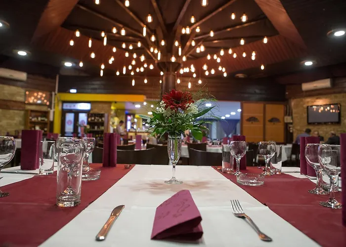 Stari Hrast Motel 3*